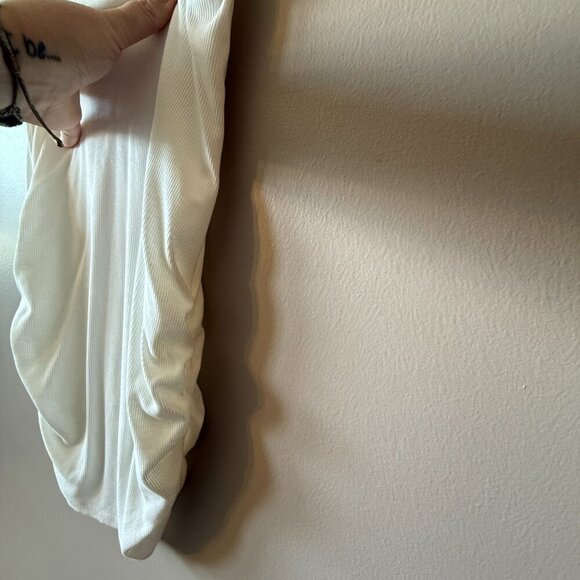 Women's 6 Princess Polly White Cutout O Ring Ribbed Ruched Dress - Picture 7 of 10